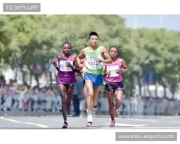 国际马拉松选手进行配速模拟，全程节奏更加稳定
